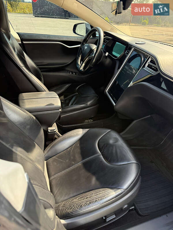 Ліфтбек Tesla Model S 2014 в Василькові