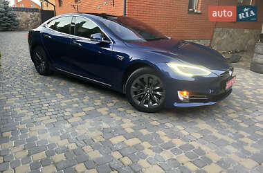 Ліфтбек Tesla Model S 2018 в 