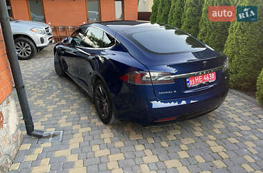 Ліфтбек Tesla Model S 2018 в 