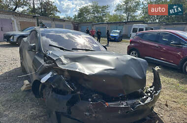 Лифтбек Tesla Model S 2022 в 