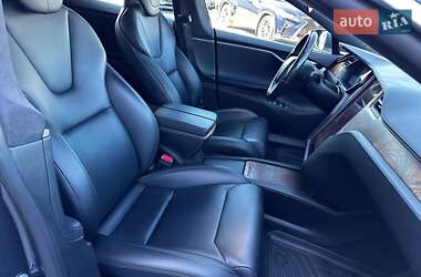 Лифтбек Tesla Model S 2018 в 