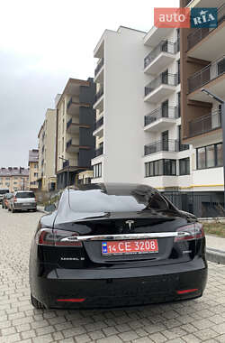 Ліфтбек Tesla Model S 2019 в 