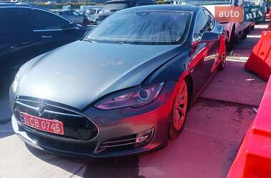 Ліфтбек Tesla Model S 2013 в Львові