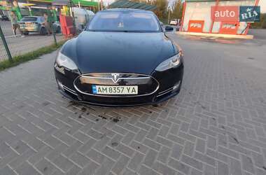 Лифтбек Tesla Model S 2013 в Житомире