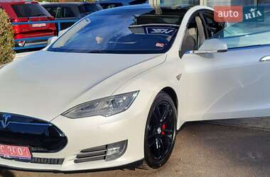 Ліфтбек Tesla Model S 2013 в 