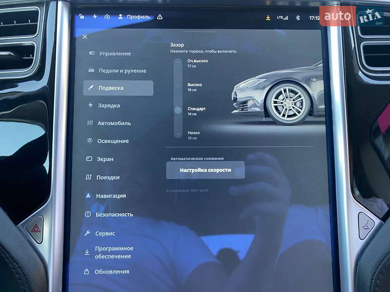 Ліфтбек Tesla Model S 2014 в Вінниці