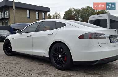 Ліфтбек Tesla Model S 2013 в 