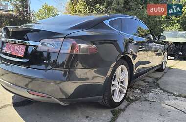Ліфтбек Tesla Model S 2012 в 