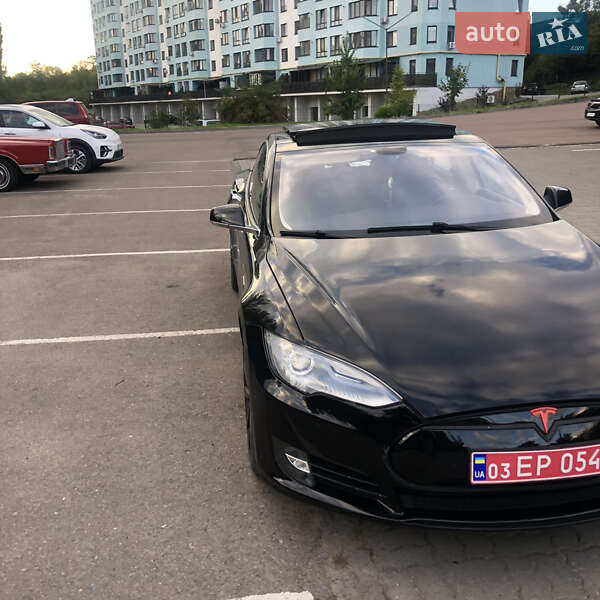 Ліфтбек Tesla Model S 2013 в Луцьку