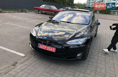 Лифтбек Tesla Model S 2013 в 