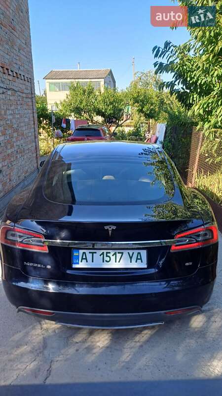 Ліфтбек Tesla Model S 2014 в Запоріжжі
