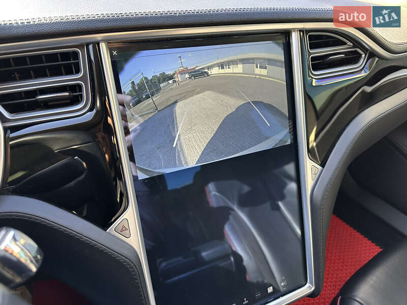 Лифтбек Tesla Model S 2013 в Киеве