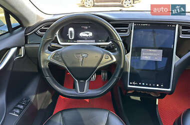 Ліфтбек Tesla Model S 2013 в 