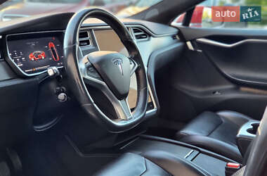 Ліфтбек Tesla Model S 2017 в 