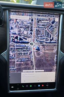 Лифтбек Tesla Model S 2018 в 