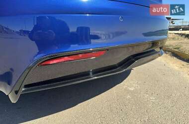 Ліфтбек Tesla Model S 2021 в 