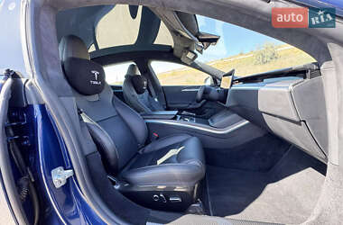Ліфтбек Tesla Model S 2021 в 