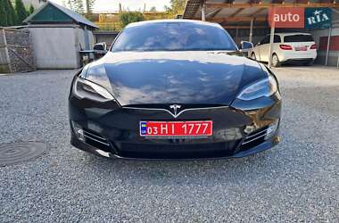 Лифтбек Tesla Model S 2017 в 