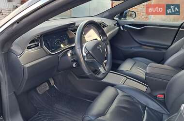 Лифтбек Tesla Model S 2017 в 