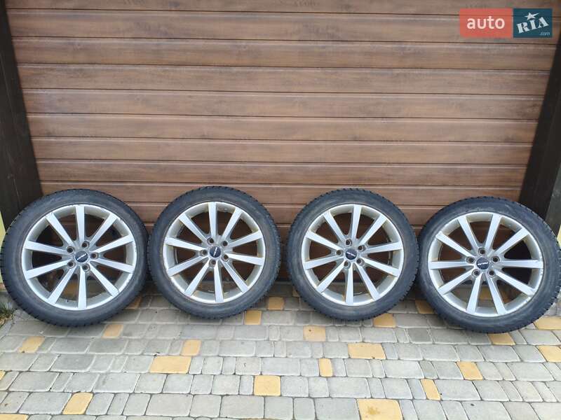 Лифтбек Tesla Model S 2015 в Житомире фото 32 Лифтбек Tesla Model S 2015 в Житомире