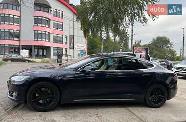 Лифтбек Tesla Model S 2014 в Черновцах