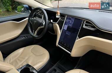 Ліфтбек Tesla Model S 2014 в 