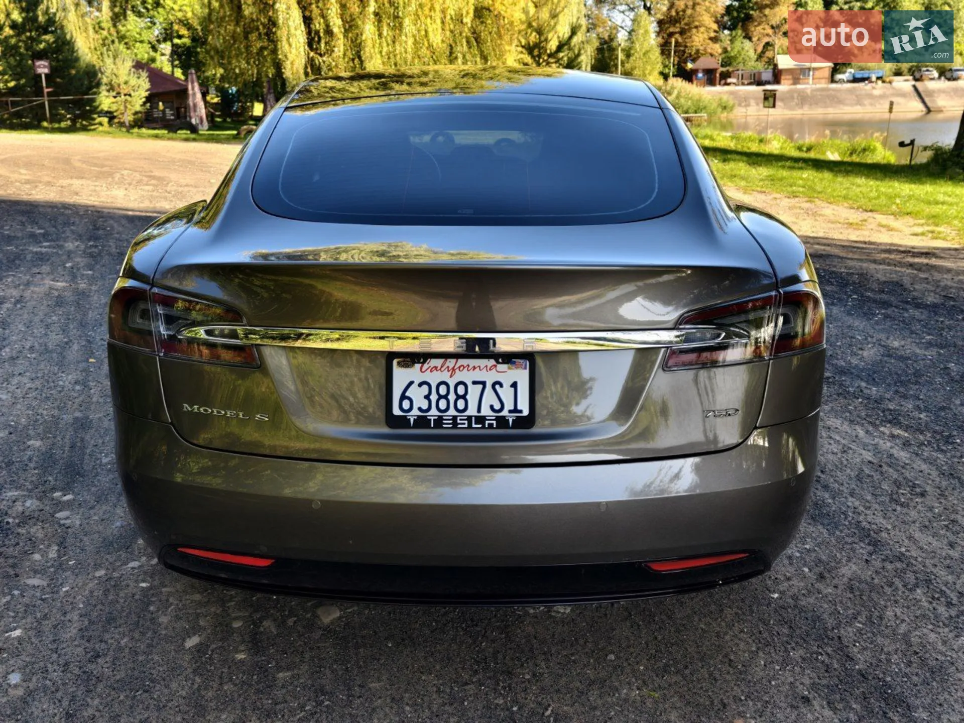 2016 Tesla Model S - мініатюра 10