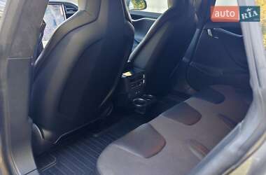 Лифтбек Tesla Model S 2016 в Ивано-Франковске