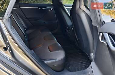 Ліфтбек Tesla Model S 2016 в 