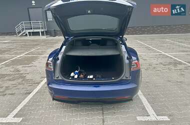 Ліфтбек Tesla Model S 2021 в 