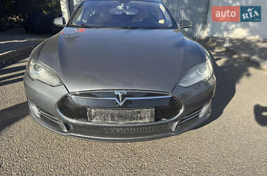 Ліфтбек Tesla Model S 2014 в Одесі