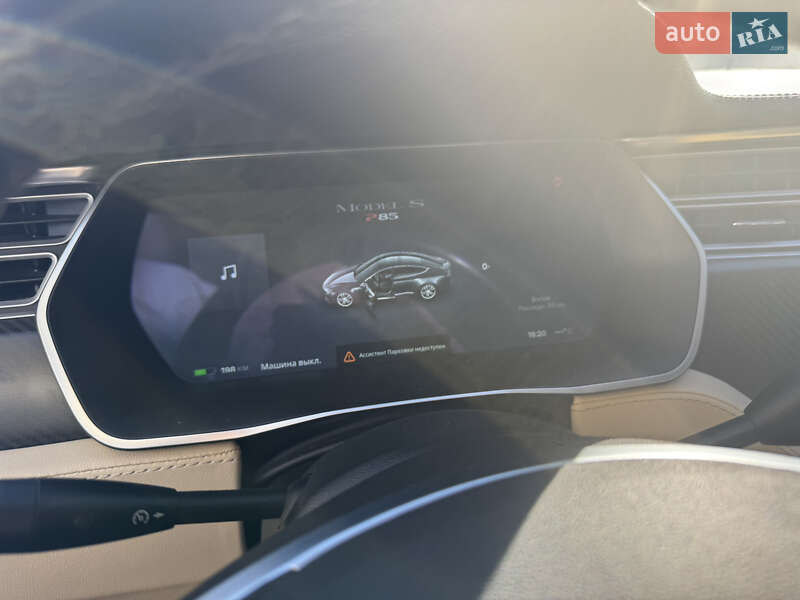 Лифтбек Tesla Model S 2014 в Одессе