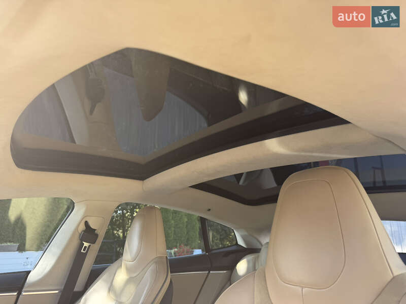 Лифтбек Tesla Model S 2014 в Одессе