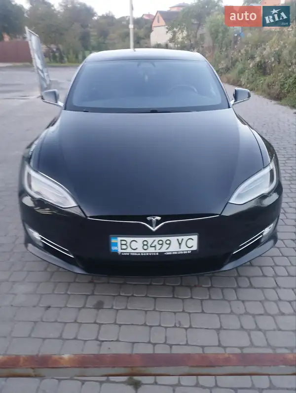 Tesla Model S