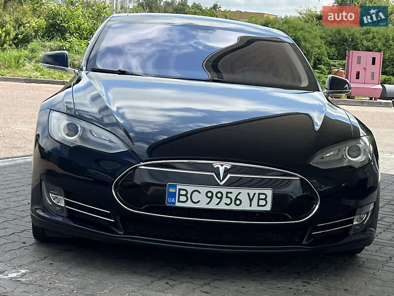 Ліфтбек Tesla Model S 2014 в Дрогобичі фото 4 Ліфтбек Tesla Model S 2014 в Дрогобичі