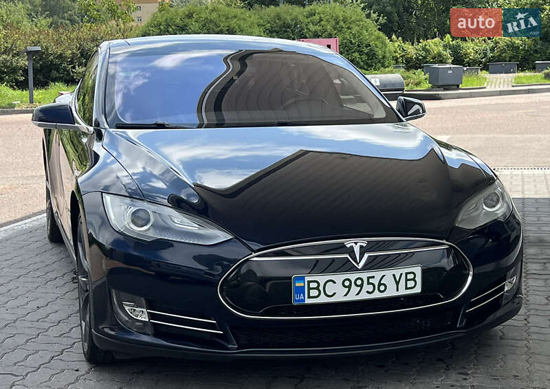 Ліфтбек Tesla Model S 2014 в Дрогобичі фото 6 Ліфтбек Tesla Model S 2014 в Дрогобичі