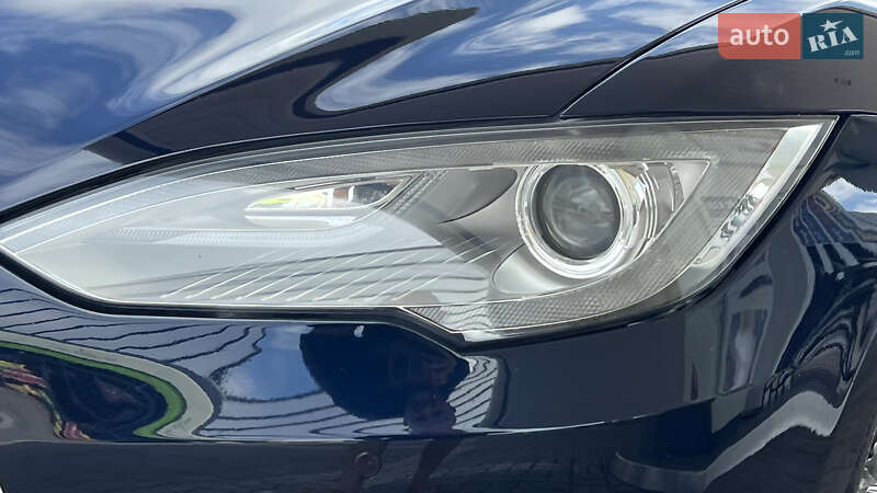 Ліфтбек Tesla Model S 2014 в Дрогобичі фото 10 Ліфтбек Tesla Model S 2014 в Дрогобичі