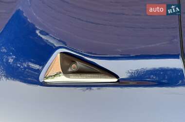 Ліфтбек Tesla Model S 2016 в 