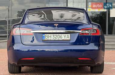 Ліфтбек Tesla Model S 2016 в 