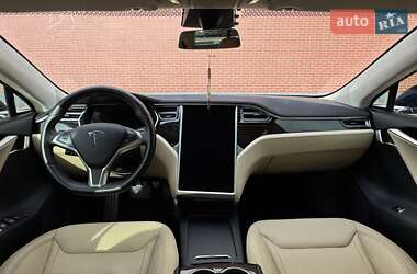 Ліфтбек Tesla Model S 2016 в 