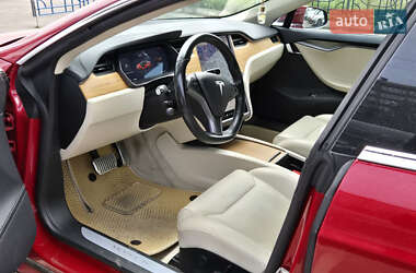 Лифтбек Tesla Model S 2019 в 