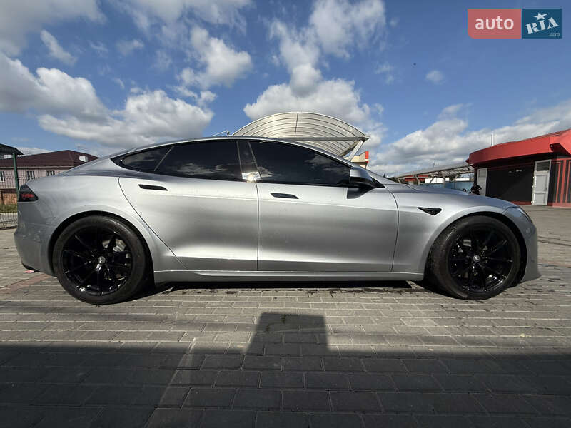 Лифтбек Tesla Model S 2024 в Ровно