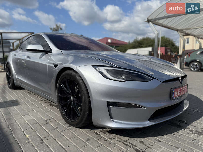 Лифтбек Tesla Model S 2024 в Ровно