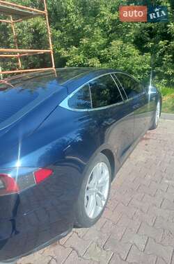 Лифтбек Tesla Model S 2014 в Ровно