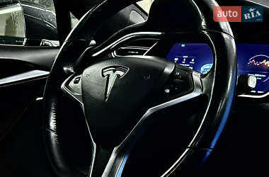 Ліфтбек Tesla Model S 2015 в 