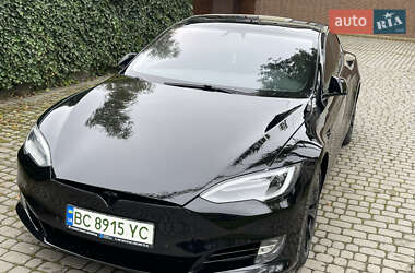 Ліфтбек Tesla Model S 2018 в 