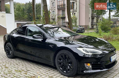 Ліфтбек Tesla Model S 2018 в 