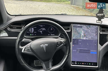 Ліфтбек Tesla Model S 2018 в 