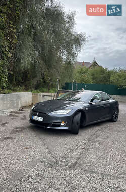 Ліфтбек Tesla Model S 2017 в 