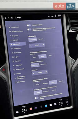 Ліфтбек Tesla Model S 2018 в 